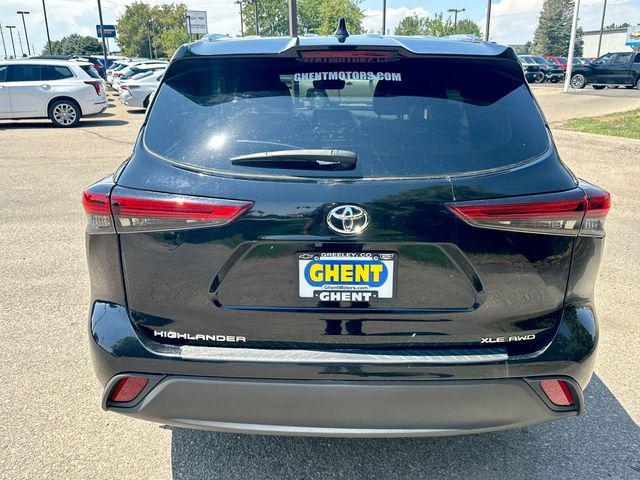 used 2021 Toyota Highlander car, priced at $32,873