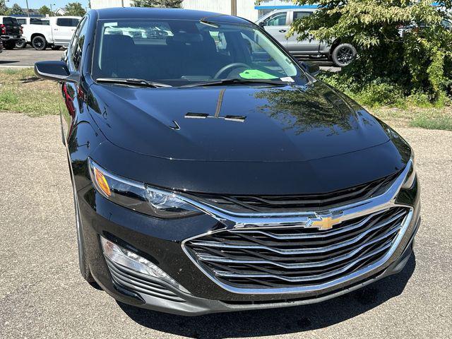 new 2024 Chevrolet Malibu car, priced at $29,195