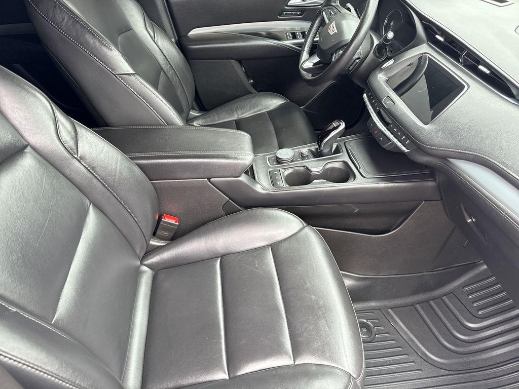 used 2023 Cadillac XT4 car, priced at $24,219