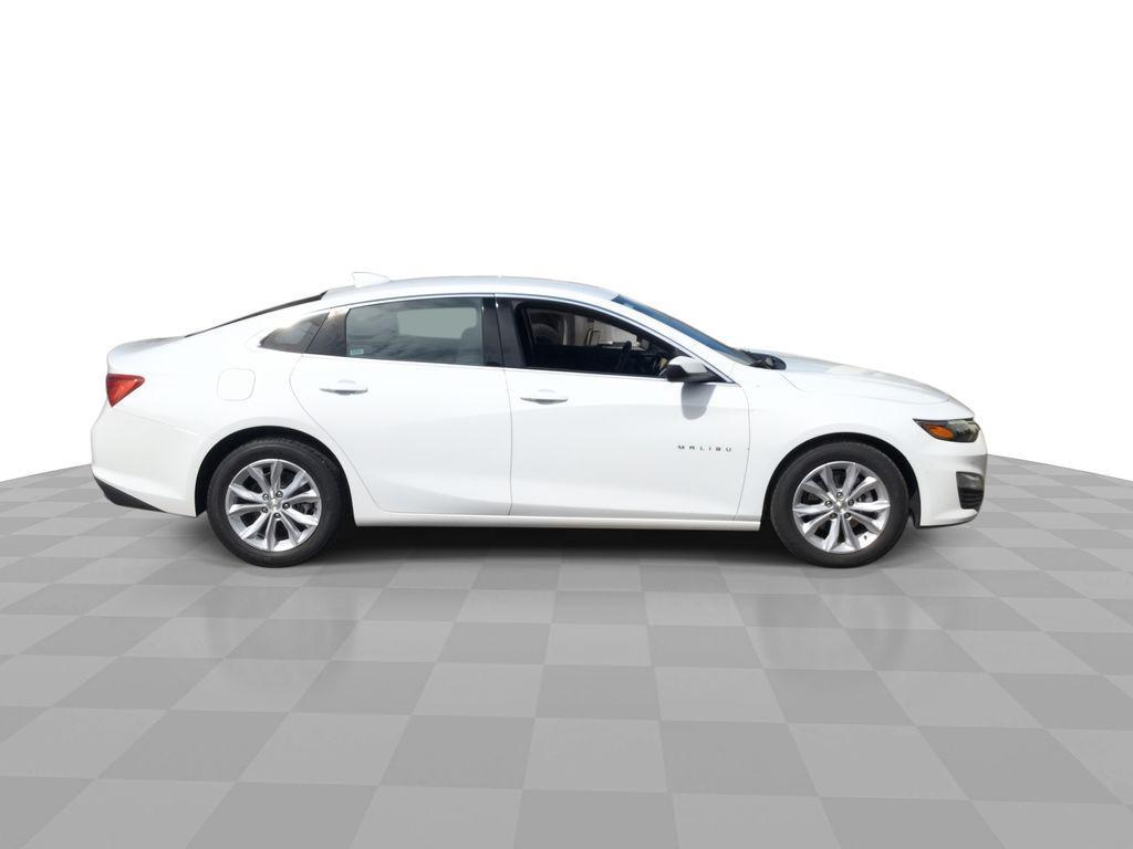 new 2024 Chevrolet Malibu car, priced at $24,000