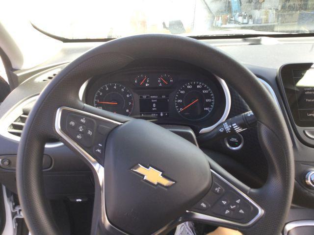 new 2024 Chevrolet Malibu car, priced at $29,195