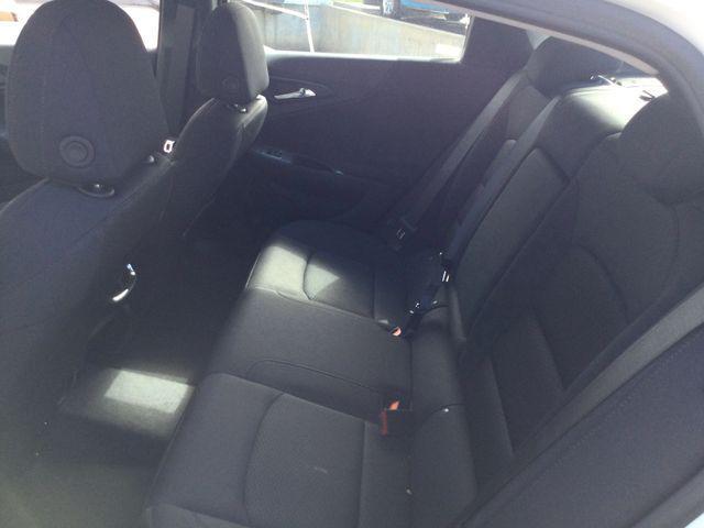 new 2024 Chevrolet Malibu car, priced at $29,195