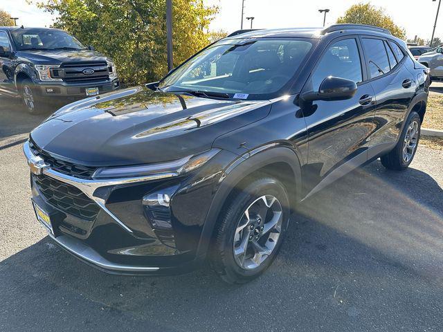 new 2024 Chevrolet Trax car, priced at $24,640