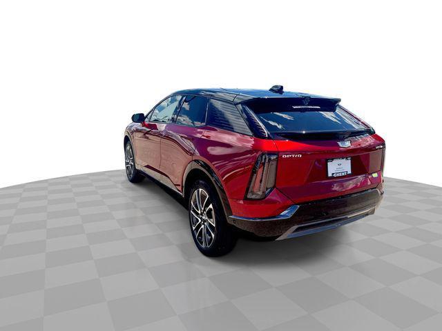 new 2025 Cadillac OPTIQ car, priced at $58,915