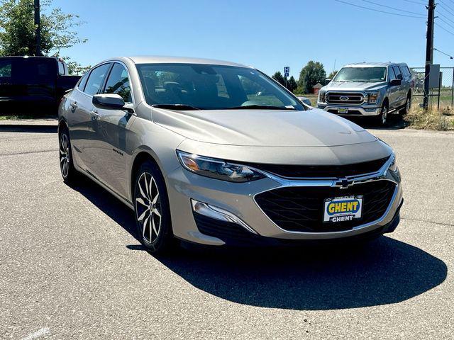 new 2025 Chevrolet Malibu car, priced at $28,920