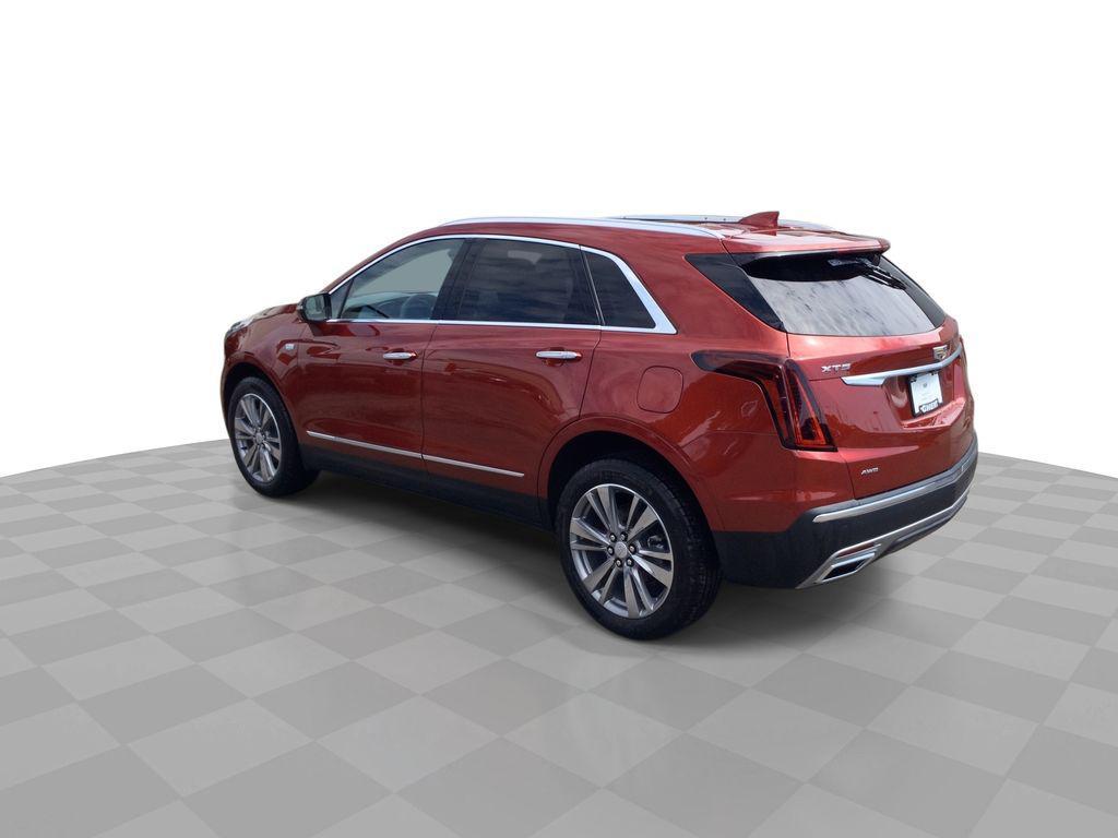 new 2025 Cadillac XT5 car, priced at $56,590