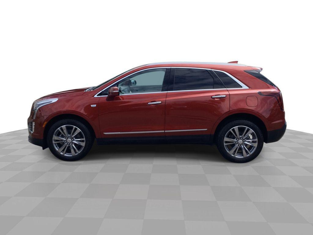 new 2025 Cadillac XT5 car, priced at $56,590