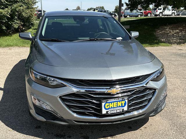 new 2024 Chevrolet Malibu car, priced at $29,195