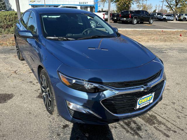 new 2025 Chevrolet Malibu car, priced at $28,495