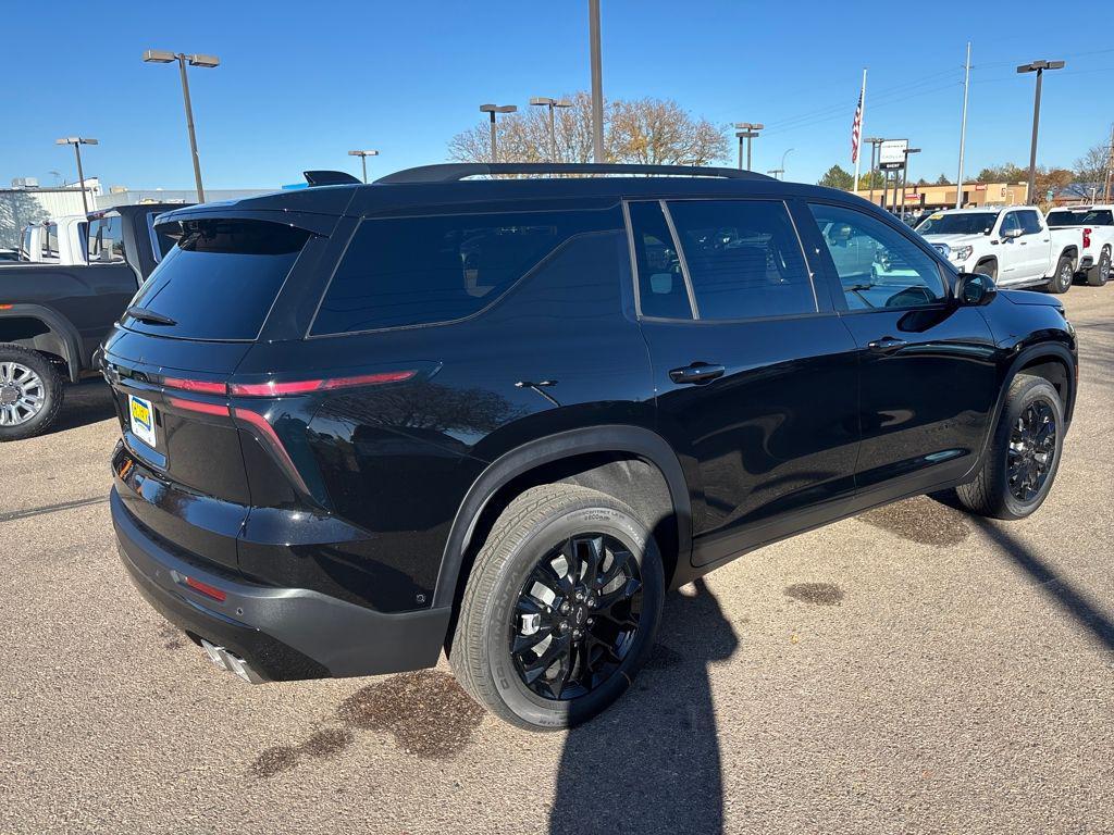 new 2026 Chevrolet Traverse car, priced at $53,140