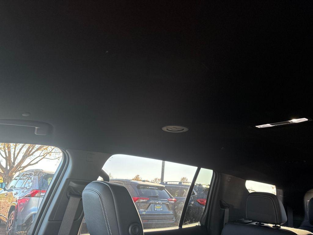 new 2026 Chevrolet Traverse car, priced at $53,140