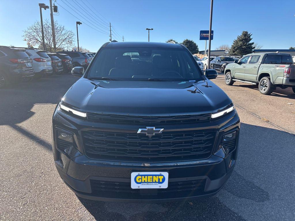 new 2026 Chevrolet Traverse car, priced at $53,140