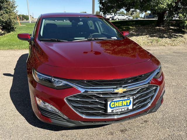 new 2024 Chevrolet Malibu car, priced at $29,690