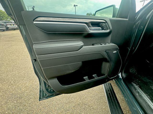 new 2025 Chevrolet Silverado 1500 car, priced at $73,515
