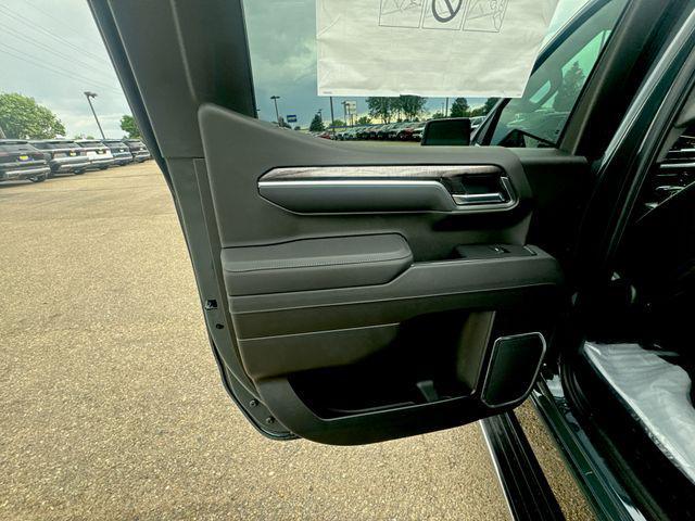 new 2025 Chevrolet Silverado 1500 car, priced at $73,515