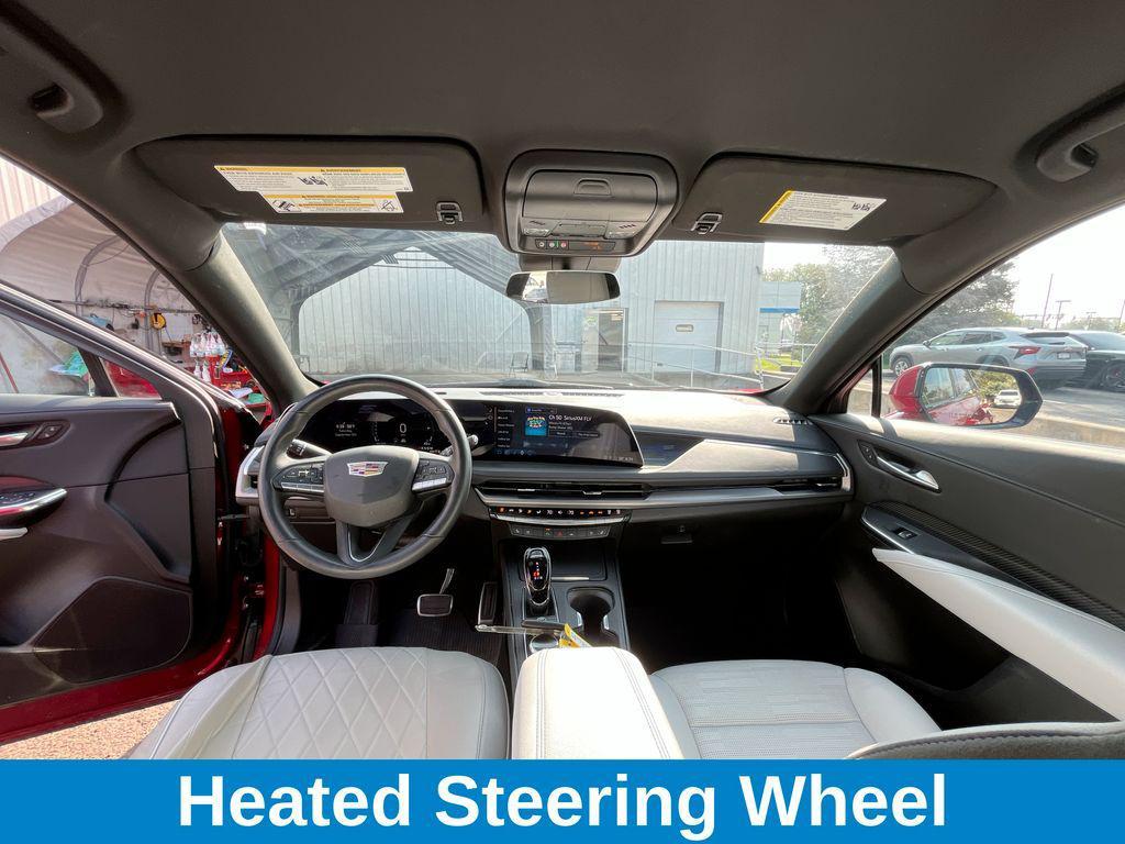 used 2024 Cadillac XT4 car, priced at $39,487