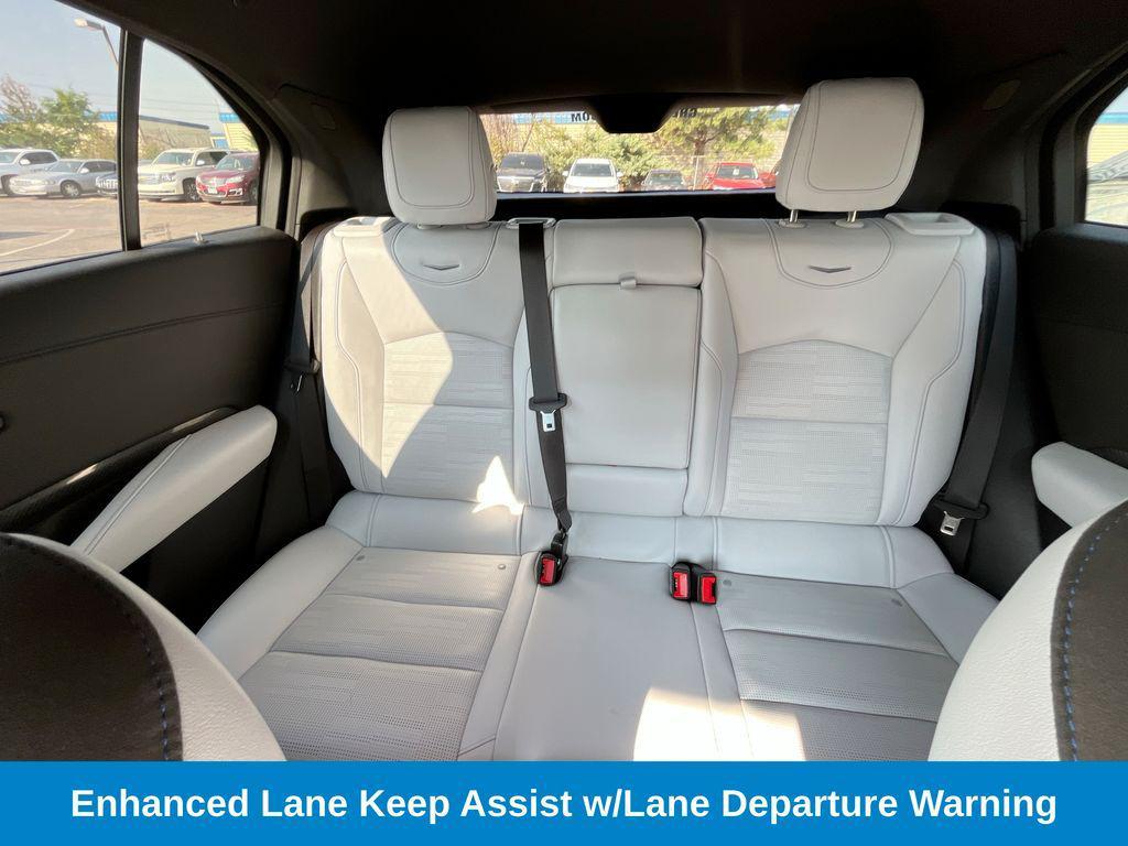 used 2024 Cadillac XT4 car, priced at $39,487