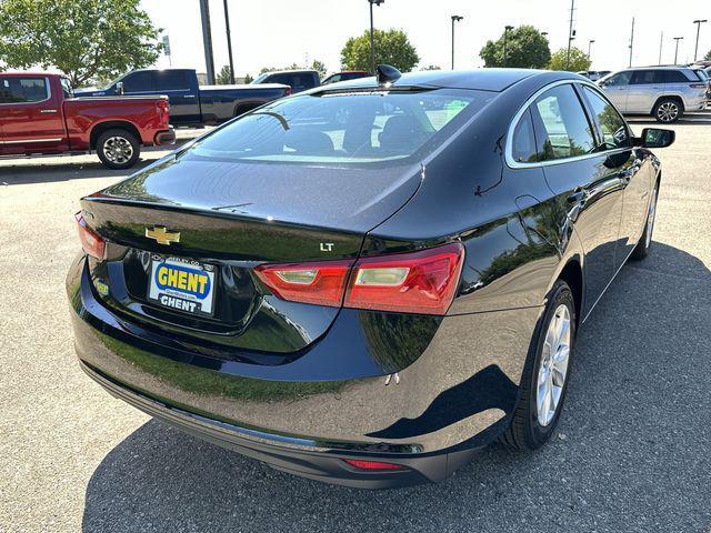 new 2024 Chevrolet Malibu car, priced at $29,195