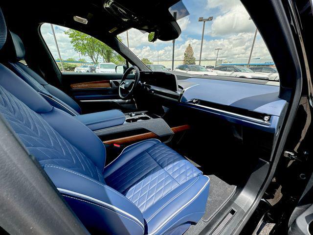 new 2026 Cadillac VISTIQ car, priced at $94,715