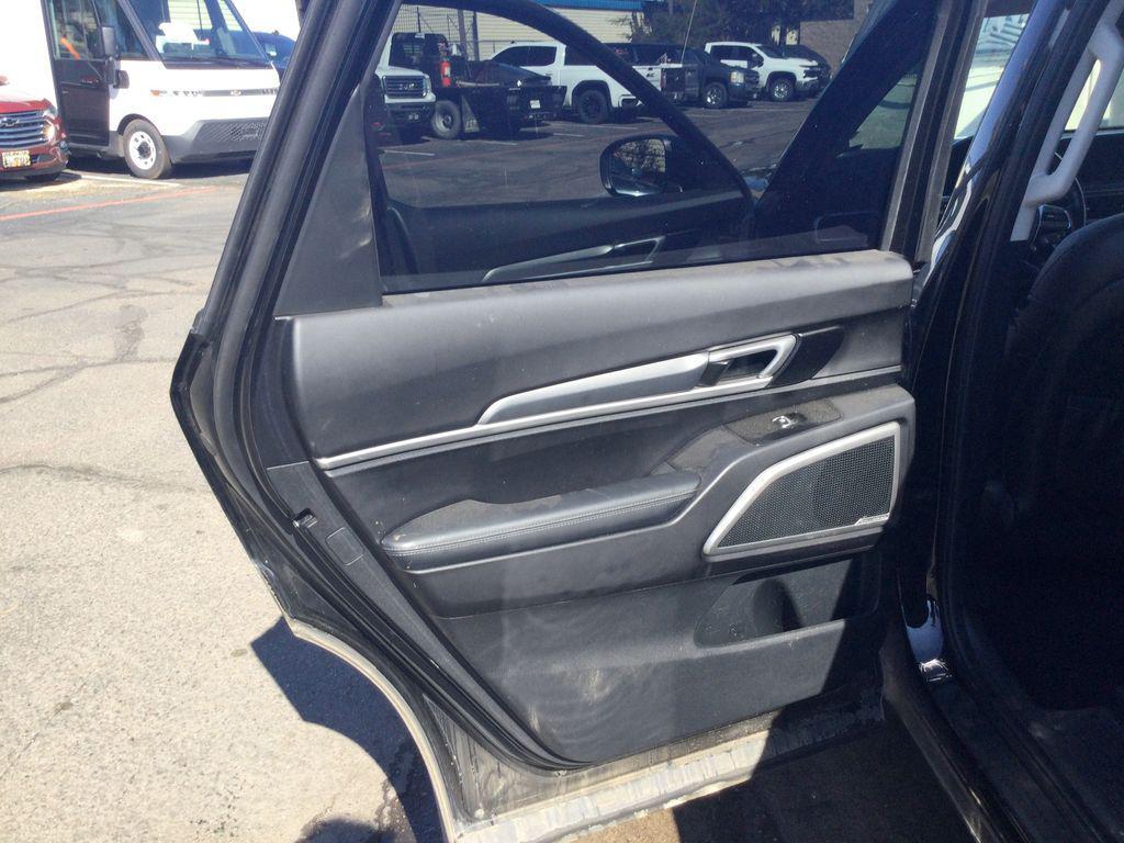 used 2022 Kia Telluride car, priced at $24,225