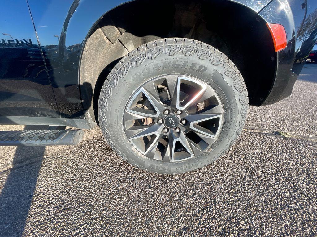 used 2022 Chevrolet Suburban car, priced at $47,470