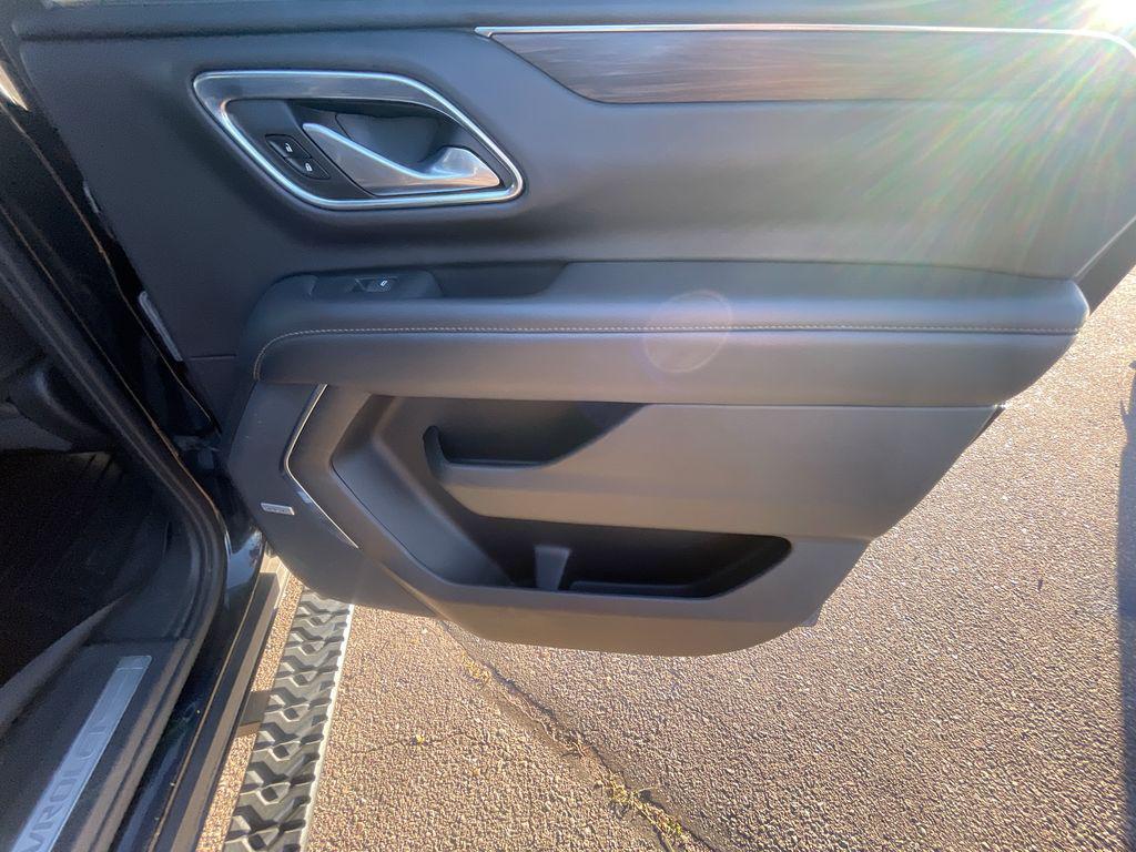 used 2022 Chevrolet Suburban car, priced at $47,470