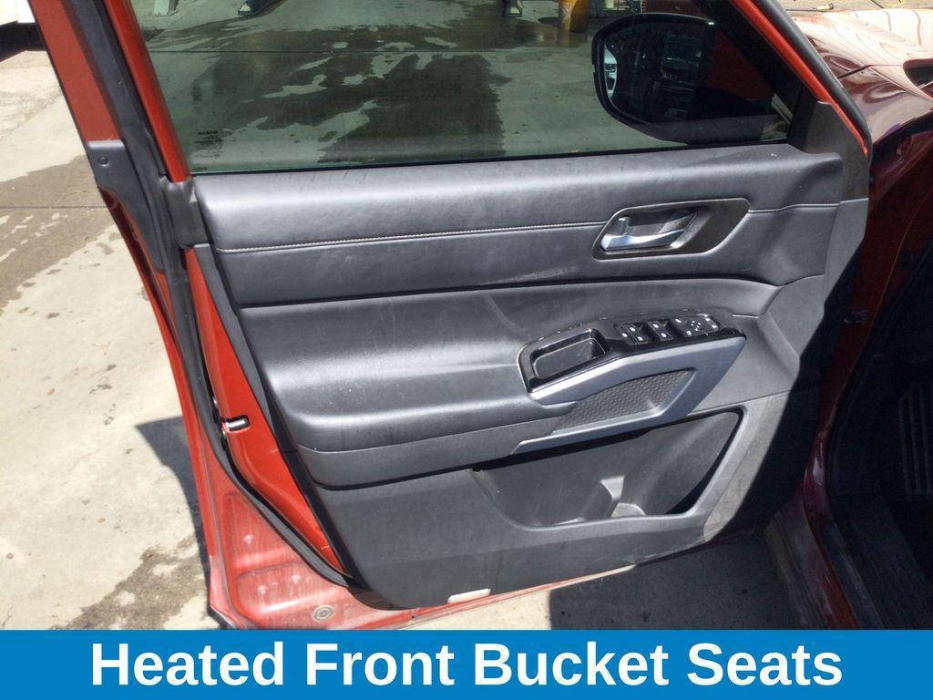 used 2022 Nissan Pathfinder car, priced at $27,377