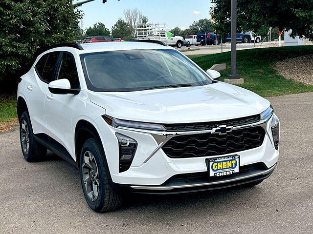 new 2025 Chevrolet Trax car, priced at $25,260