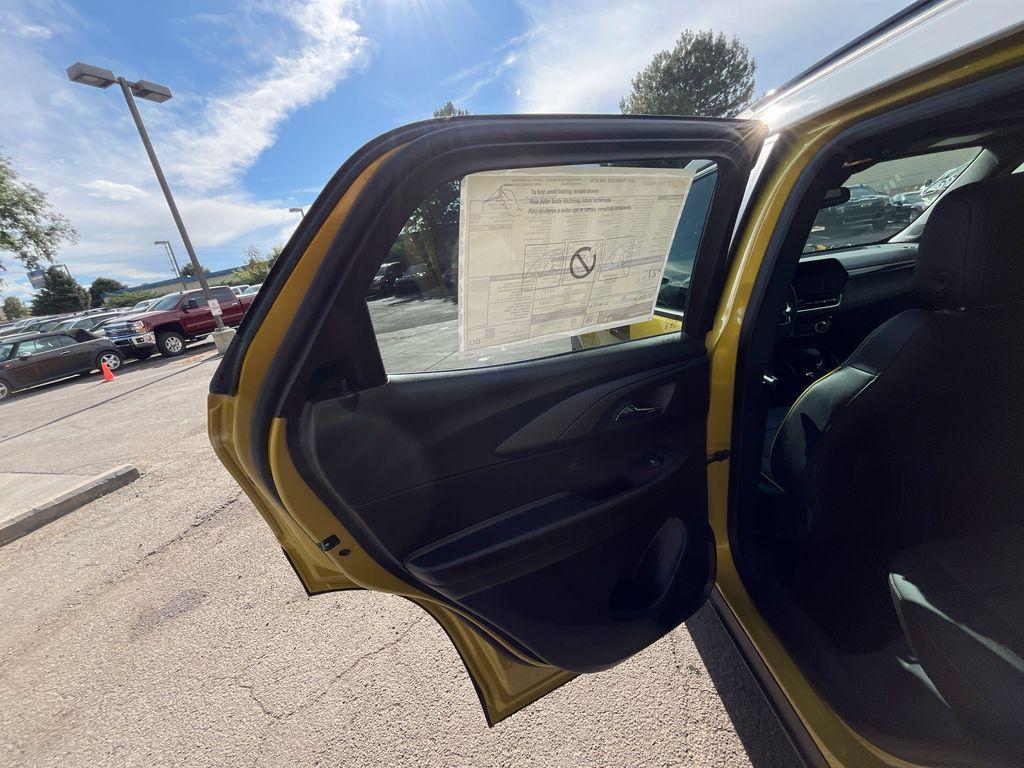 new 2025 Chevrolet TrailBlazer car, priced at $32,712
