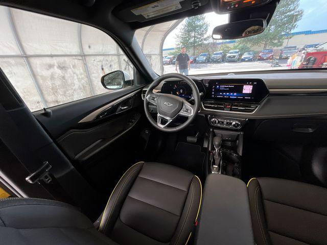 new 2025 Chevrolet TrailBlazer car, priced at $34,075