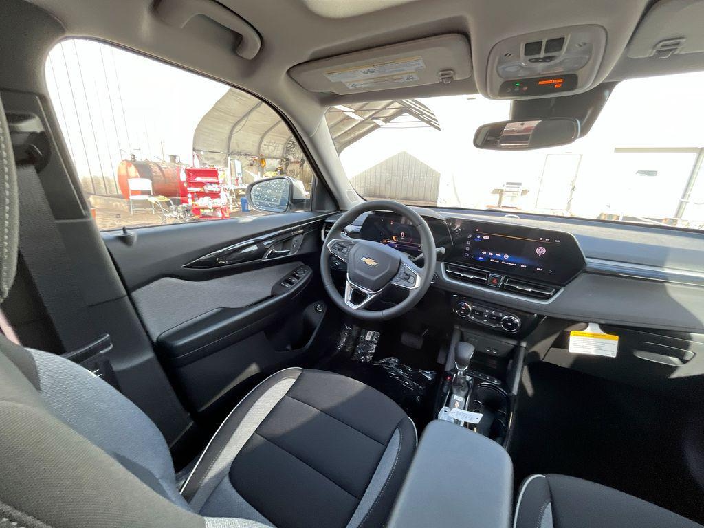 new 2026 Chevrolet TrailBlazer car, priced at $29,286