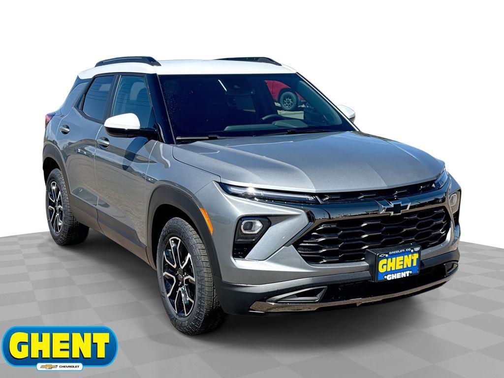 new 2025 Chevrolet TrailBlazer car, priced at $28,422