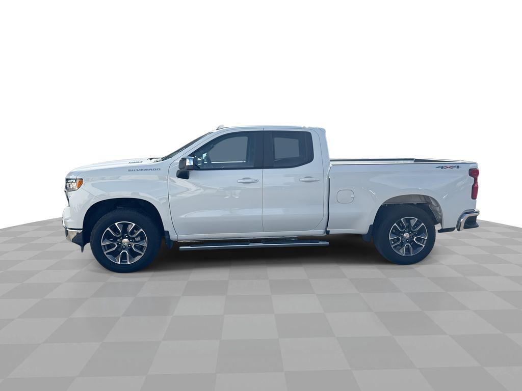 used 2025 Chevrolet Silverado 1500 car, priced at $42,586