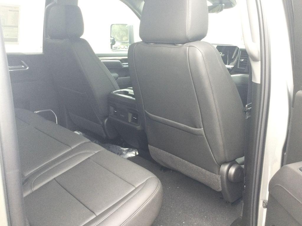 new 2025 Chevrolet Silverado 2500 car, priced at $73,196