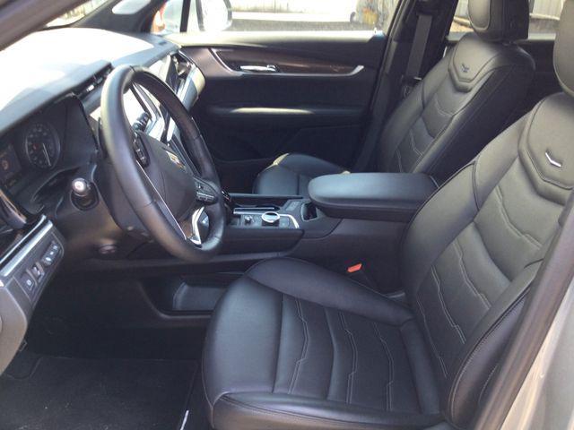 new 2025 Cadillac XT6 car, priced at $76,185