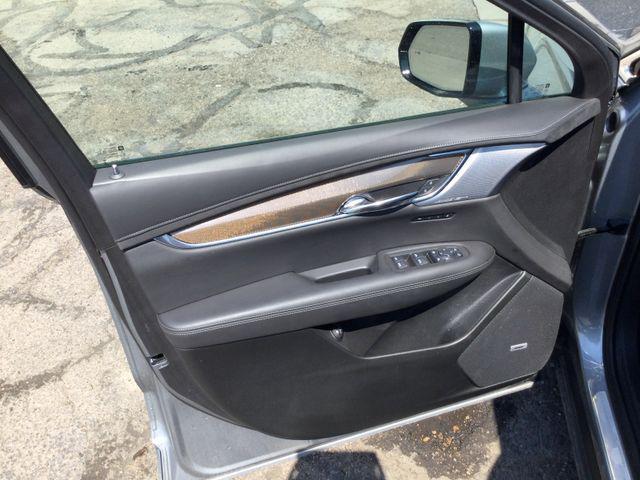 new 2025 Cadillac XT6 car, priced at $76,185