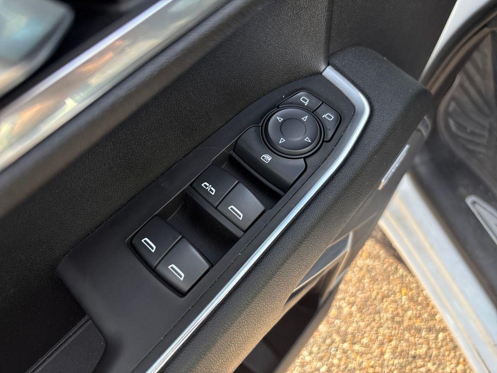 used 2023 Chevrolet Silverado 1500 car, priced at $45,784