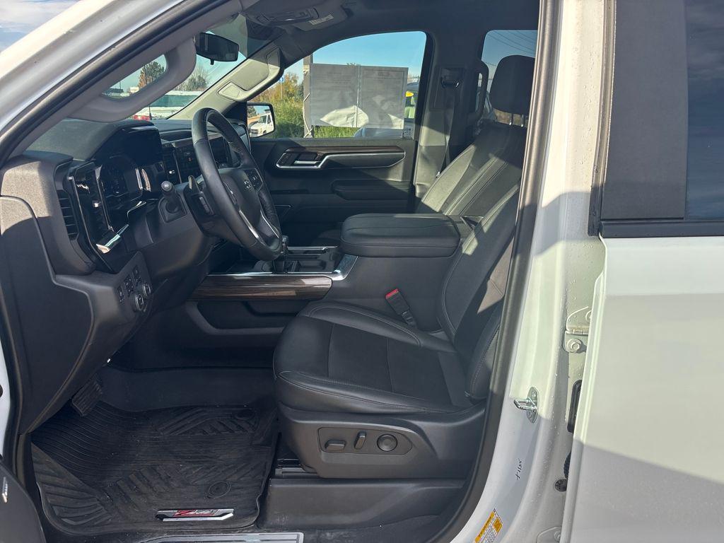 used 2023 Chevrolet Silverado 1500 car, priced at $45,784