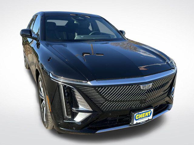 new 2024 Cadillac LYRIQ car