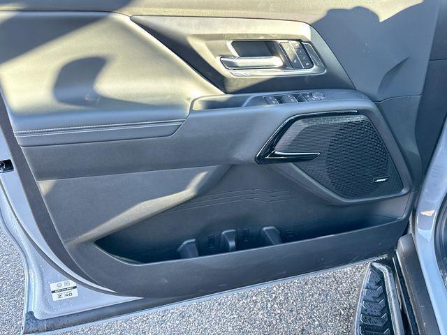 new 2025 Chevrolet Silverado EV car, priced at $75,195