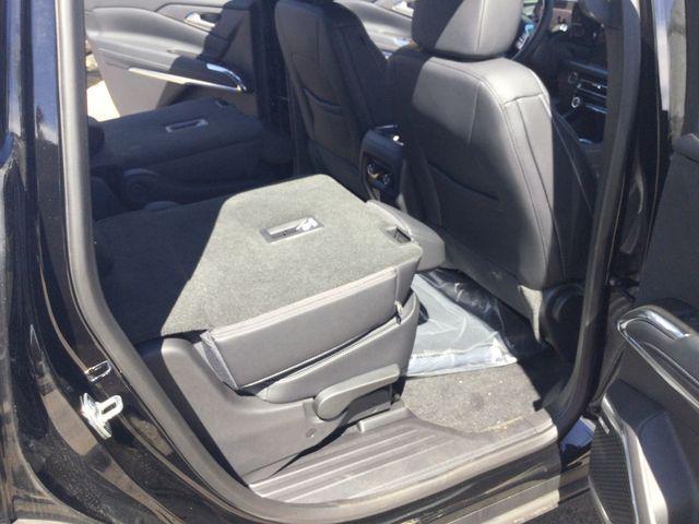 new 2025 Chevrolet Traverse car, priced at $51,375