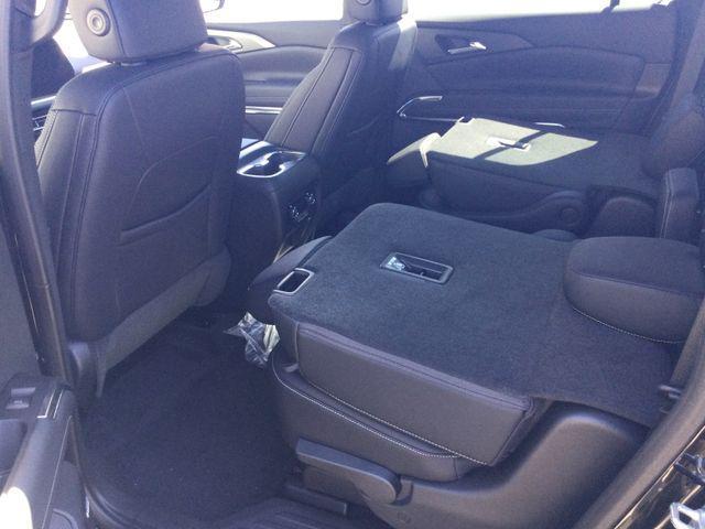 new 2025 Chevrolet Traverse car, priced at $51,375