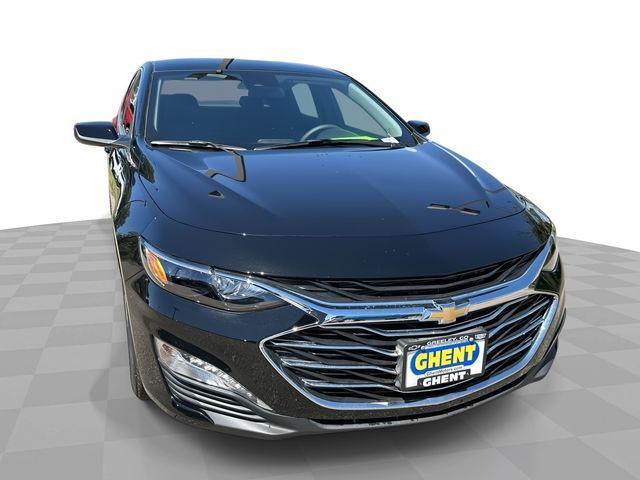 new 2024 Chevrolet Malibu car, priced at $29,195