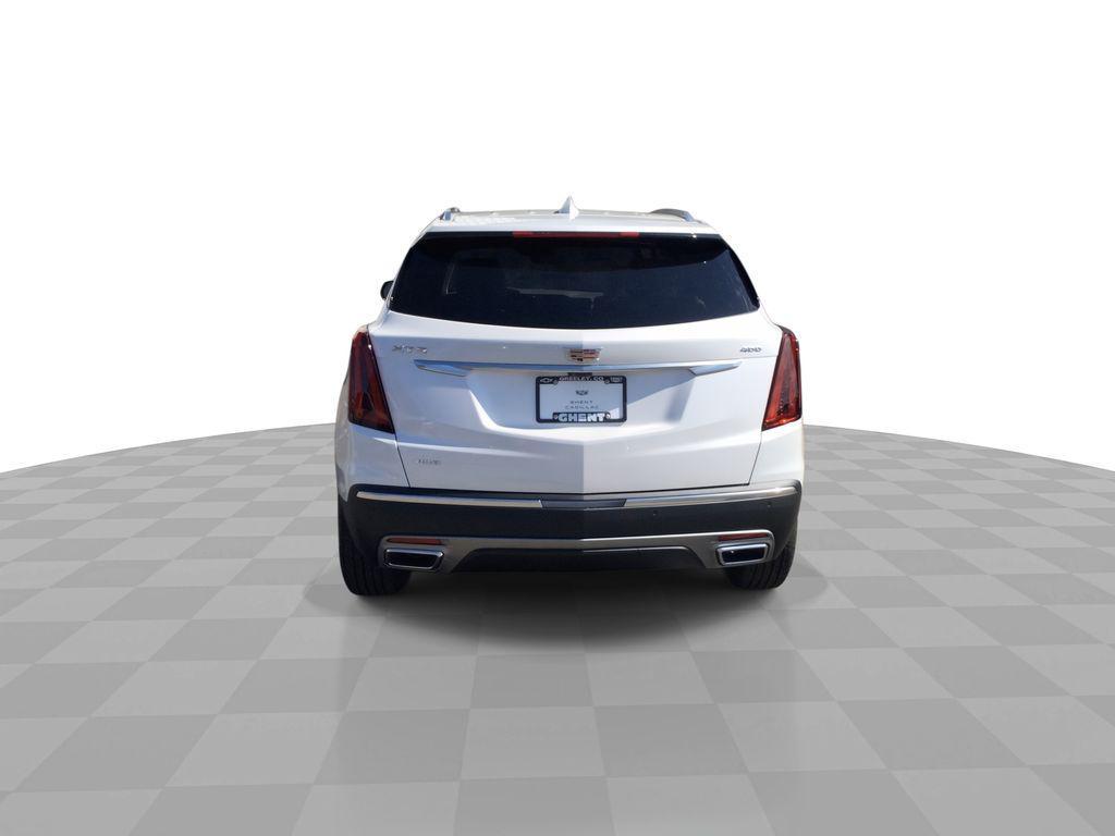 new 2025 Cadillac XT5 car, priced at $60,090