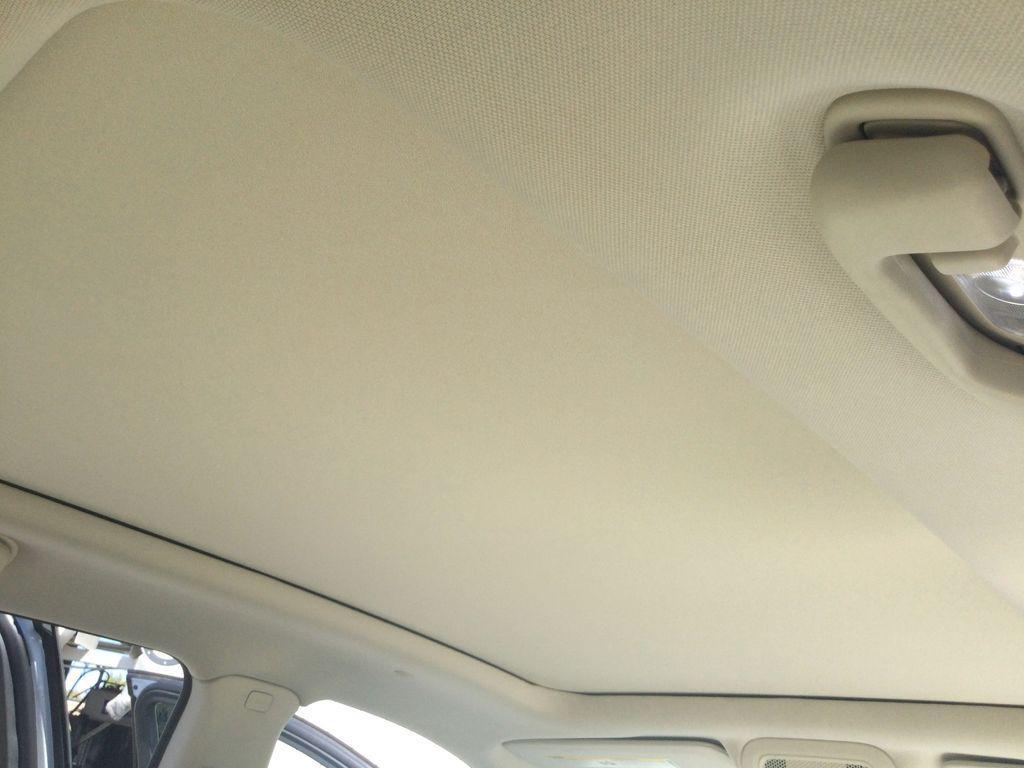 new 2025 Cadillac XT5 car, priced at $60,090