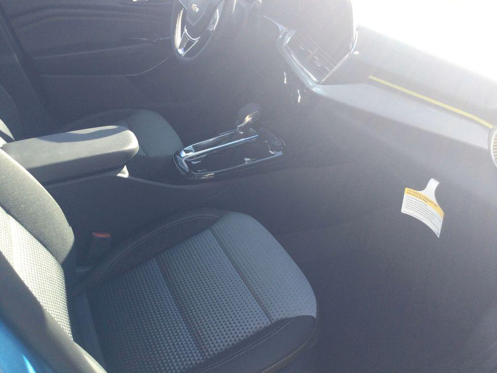 new 2025 Chevrolet Trax car, priced at $23,292