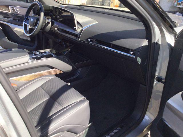 new 2026 Cadillac VISTIQ car, priced at $80,490