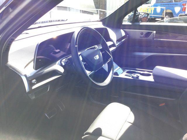 new 2026 Cadillac VISTIQ car, priced at $80,490