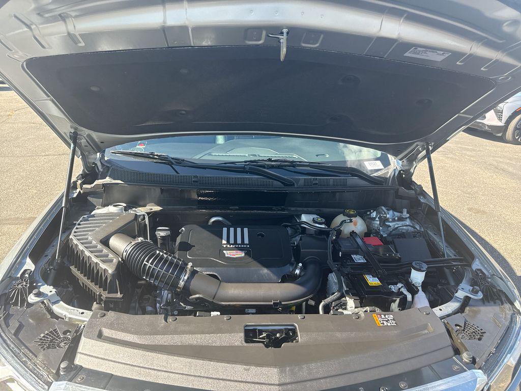used 2024 Cadillac XT6 car, priced at $38,423