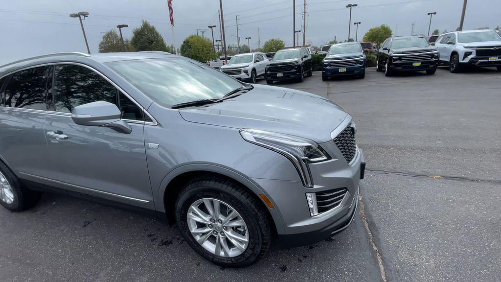 new 2025 Cadillac XT5 car, priced at $47,040
